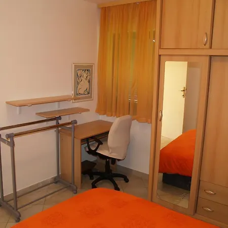 Apartament Ela Sukošan